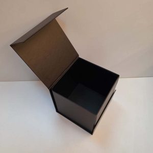 Black Magnetic Gift Box